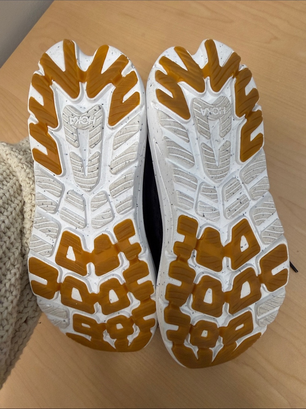 HOKA Women's Kawana 2 Shoes Size 8 - Picture 6 of 7